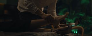 Esra Bilgiç feet photo 1