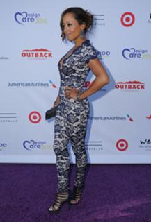 Essence Atkins feet photo thumbnail