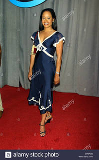 Essence Atkins feet photo thumbnail