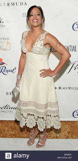 Essence Atkins feet photo thumbnail