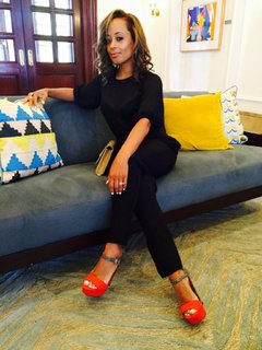Essence Atkins feet photo thumbnail