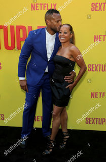 Essence Atkins feet photo thumbnail