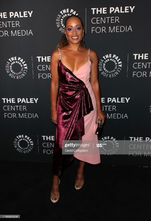 Essence Atkins feet photo thumbnail