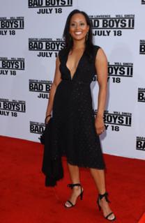 Essence Atkins feet photo thumbnail