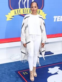 Essence Atkins feet photo thumbnail