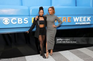 Essence Atkins feet photo thumbnail