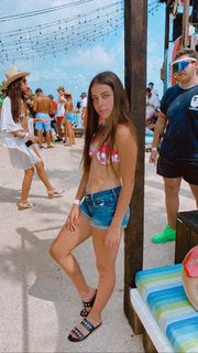 Estefania Coppola feet photo 12