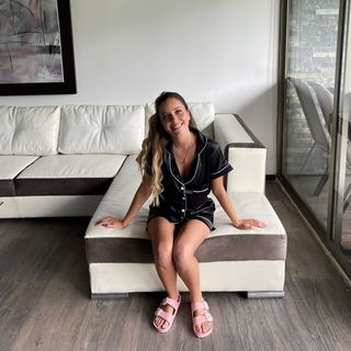 Estefania Coppola feet photo 7