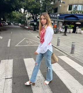 Estefania Coppola feet photo 1
