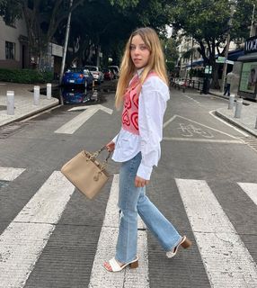 Estefania Coppola feet photo 20