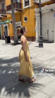 Estefania Coppola feet photo 5