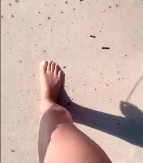 Estefania Küster feet photo 6