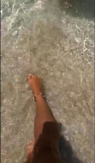 Estefania Küster feet photo 13