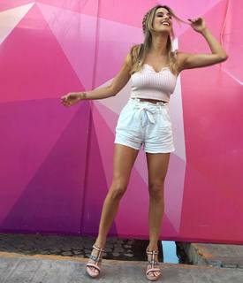 Estefi Berardi feet photo 3
