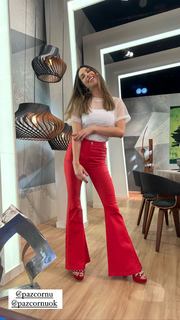 Estefi Berardi feet photo 5