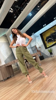 Estefi Berardi feet photo 3