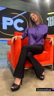 Estefi Berardi feet photo 5