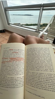 Estefi Berardi feet photo 8