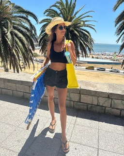 Estefi Berardi feet photo 6