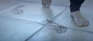 Estella Warren feet photo thumbnail