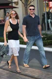 Estella Warren feet photo thumbnail