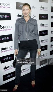 Estella Warren feet photo 4