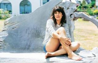 Estelle Denis feet photo 6