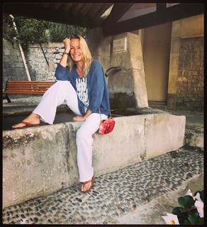 Estelle Lefébure feet photo 18