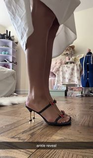 Ester Dobrik feet photo 12