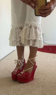 Ester Dobrik feet photo 1