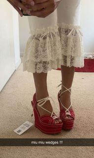 Ester Dobrik feet photo 19