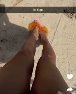 Ester Dobrik feet photo 10