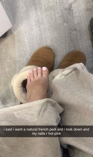 Ester Dobrik feet photo 1