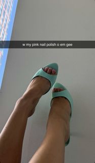 Ester Dobrik feet photo 8