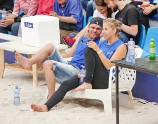 Ester Ledecká feet photo 1