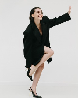 Esther Abrami feet photo 13