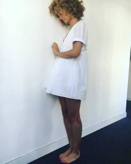 Esther Acebo feet photo thumbnail