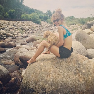 Esther Acebo feet photo thumbnail