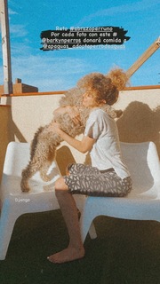 Esther Acebo feet photo thumbnail