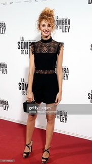 Esther Acebo feet photo thumbnail