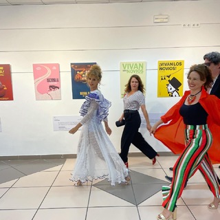 Esther Acebo feet photo thumbnail