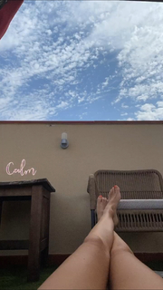 Esther Acebo feet photo thumbnail