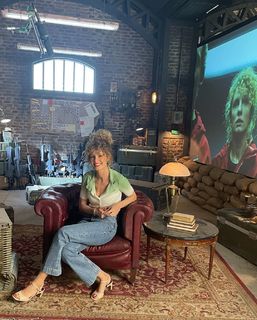 Esther Acebo feet photo thumbnail