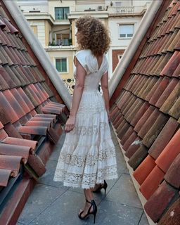 Esther Acebo feet photo thumbnail