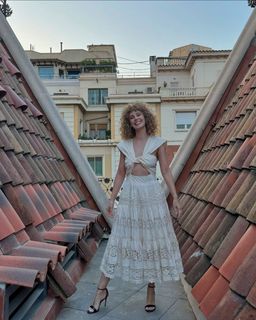 Esther Acebo feet photo thumbnail