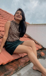 Esther Anil feet photo 7