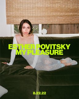 Esther Povitsky feet photo thumbnail
