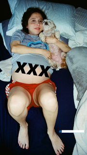 Esther Povitsky feet photo thumbnail