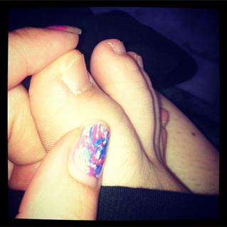 Esther Povitsky feet photo thumbnail