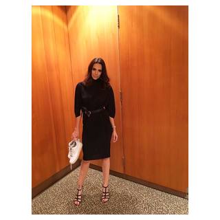 Esther Sedlaczek feet photo thumbnail